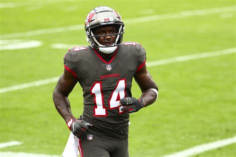 Chris Godwin Rumors: Latest on Bucs WR's Potential New Contract Ahead ...