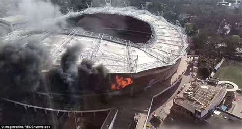 Shanghai Shenhua stadium damaged by dramatic fire | Daily Mail Online