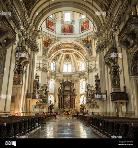 Salzburg cathedral interior hi-res stock photography and images - Alamy