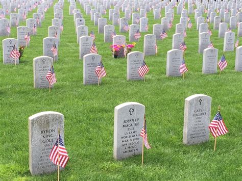 Veterans Headstones | Week's Funeral Homes | Enumclaw, WA funeral home ...