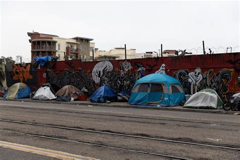 Downtown San Diego homeless population exceeds 2,000 for first time - The San Diego Union-Tribune