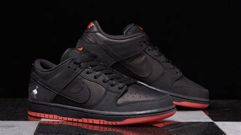 Nike SB Dunk Low 'Pigeon' (Black & Sienna) | END. Launches