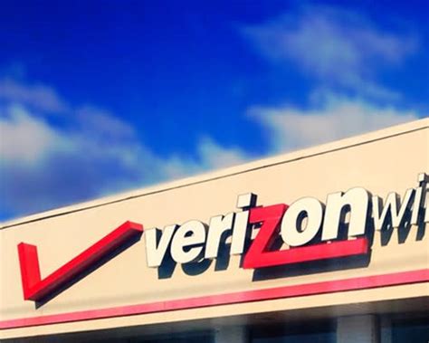 Verizon Communications Inc. (VZ) Stock Is a Top 5% Yielder