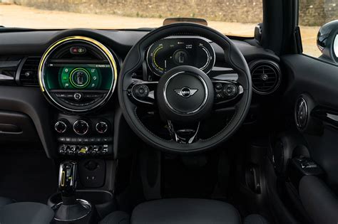 Mini Electric Interior, Sat Nav, Dashboard | What Car?