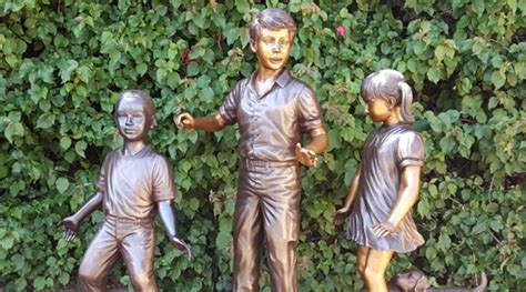 Exploring the Timeless Beauty of Bronze Children Statues - Bronzeman