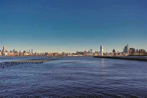 On the Jersey City Waterfront: Water's Soul - M I R A D I I