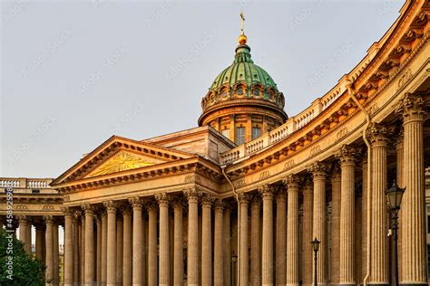 Facade of Kazan Cathedral (Cathedral of the Kazan Icon of the Mother of ...