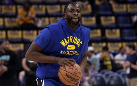 WATCH: Golden State Warriors star Draymond Green flips off Grizzlies crowd, says it 'felt really ...