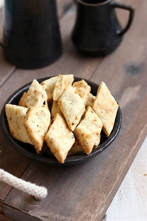 herb and cheese cookies recipe with wheat flour