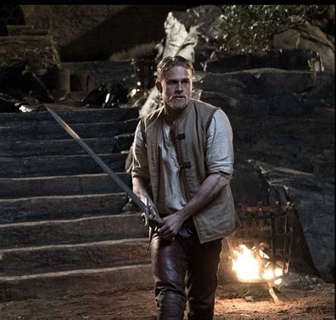 Charlie Hunnam | King arthur legend, Charlie hunnam, King arthur movie