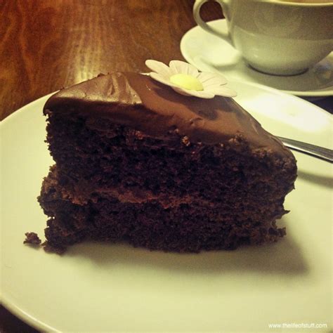 Nigella Lawson's - Old Fashioned Chocolate Cake