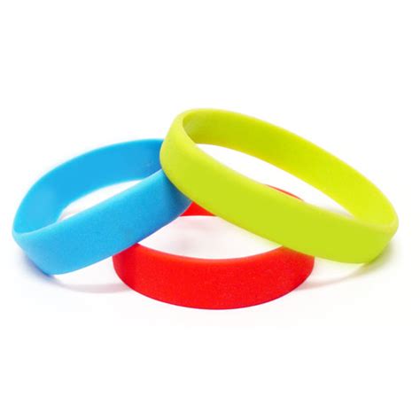 Rubber Wristband at best price in New Delhi by Next Gen Smart ID Technology | ID: 23653581255