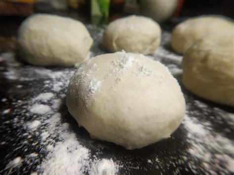 Authentic New York Style Pizza Dough Recipe