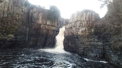 High Force Waterfall, Pennines, England. [4128x2322] [OC] : r/EarthPorn