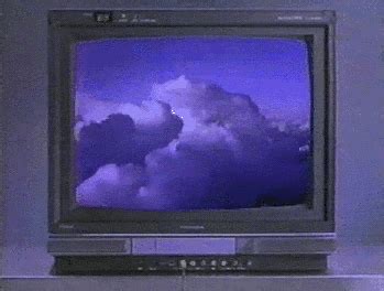 Animated gif about gif in 💜Aesthetic-Vaporwave 🔮 by 『Madi︎︎︎』•・. Aesthetic Gif, Purple Aesthetic ...