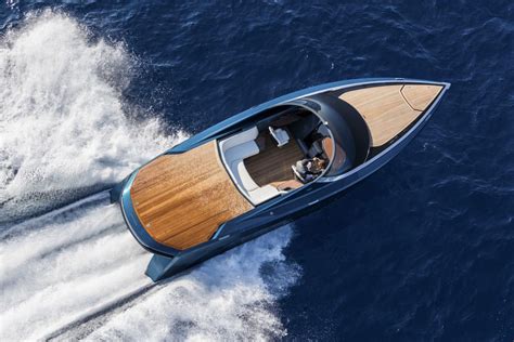 These Are the Coolest Boats Built By Car Manufacturers | DriveMag Boats