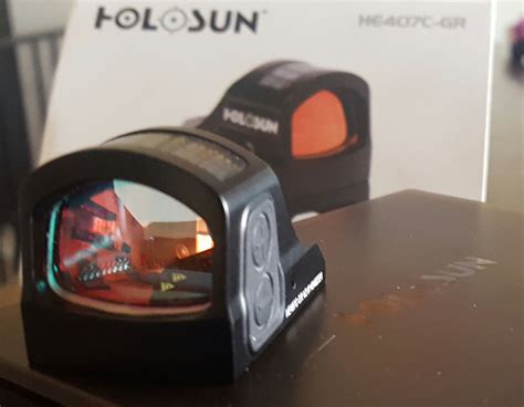 Equipment: Holosun 407C-V2