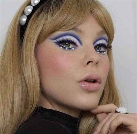 70s Disco Eye Makeup