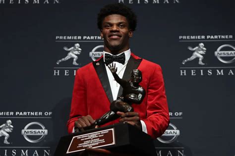 Lamar Jackson Wins Heisman Trophy