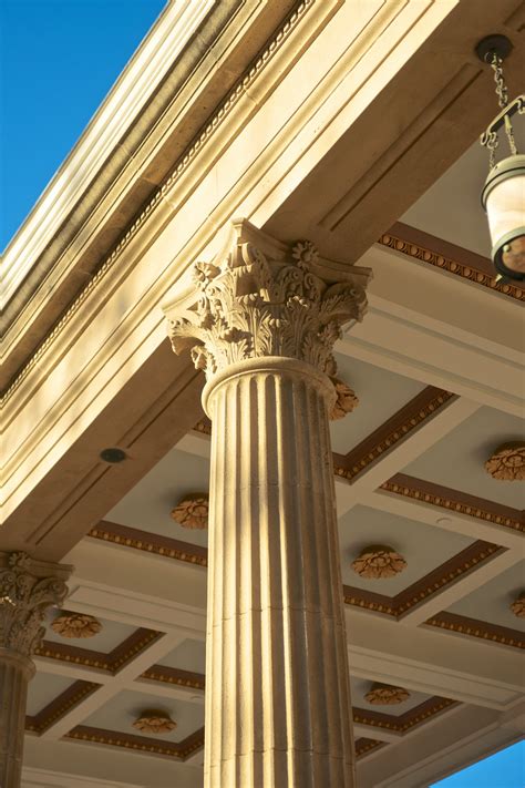 Tall Corinthian Column Free Stock Photo - Public Domain Pictures