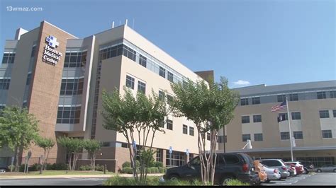 Houston Medical Center says surge in COVID-19 hospitalizations is alarming | cbs8.com