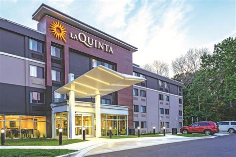 La Quinta Inn & Suites by Wyndham Columbia / Fort Meade | Jessup, MD Hotels