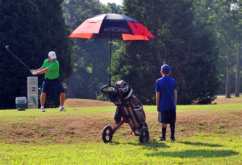 Tee Time! Pine Oaks Golf Course welcomes newbies, pros > Robins Air ...