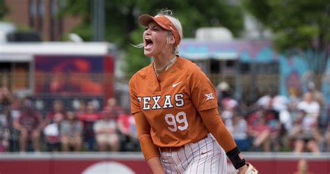 UT Longhorns top Texas A&M Aggies, advance to regional final