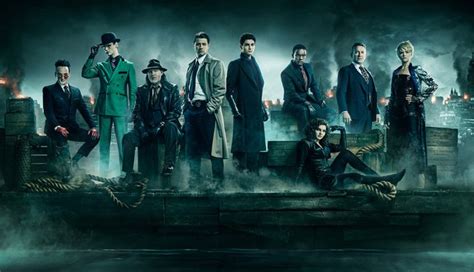 First Look: The 'Gotham' Gang Gathers For One Final Battle (PHOTO)