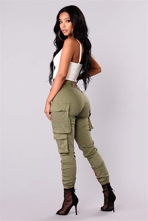 Kalley Cargo Pants - Olive