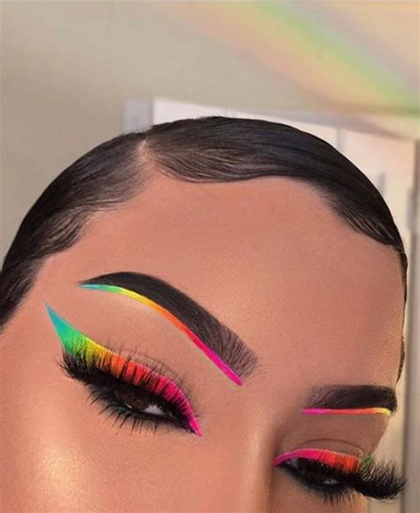 20+ Beautiful Rainbow Eye Makeup Ideas - The Glossychic