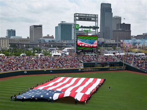 Replay: College World Series, June 27 | CWS | omaha.com