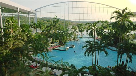 Europe’s biggest indoor waterpark gets ready to open in Poland | Notes ...