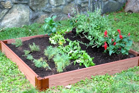 Gorgeous 10 DIY Vegetable Garden Ideas For Beginner | Vegetable garden beds, Vegetable garden ...