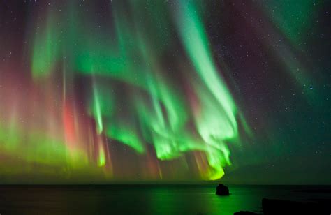 Photos Show Northern Lights in Rare Appearance Over North America ...