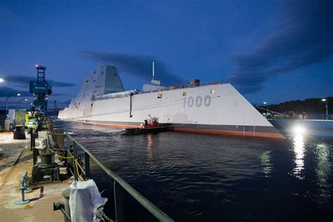 DDG 1000 Elmo Zumwalt Class Destroyer | Military.com