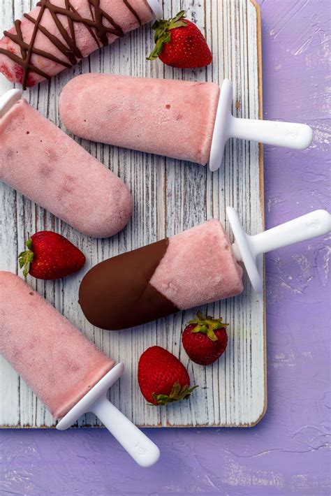 Vegan Dollhouse - Vegan Strawberry Ice Cream Popsicles