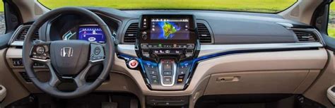 2020 Honda Odyssey Interior Features | Cargo Space, Seating