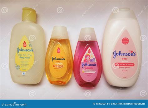 Johnsons Baby Products editorial stock image. Image of design - 192936014