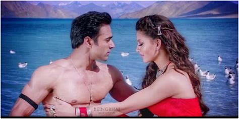 HUA HAIN AAJ PEHLI BAAR SONG HD WALLPAPER | SANAM RE | Pulkit Samrat, Urvashi Rautela, - BeingBhai