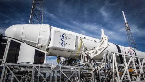 Cargo flight first of many SpaceX launches planned for 2015 ...