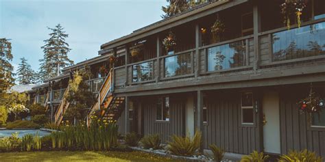 Pacific Sands Beach Resort (Tofino): What to Know BEFORE You Bring Your Family