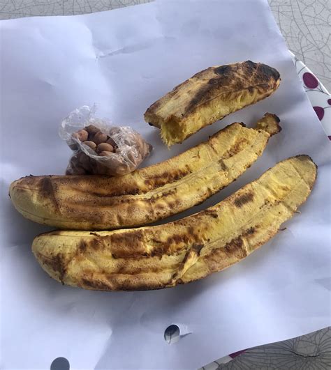 Ghanaian street food is the best! : r/shittyfoodporn