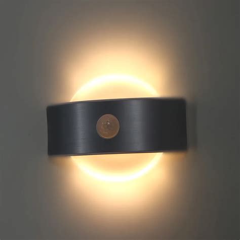 Wireless Wall Light Motion Sensor Security Lights 14 LED Night Light ...