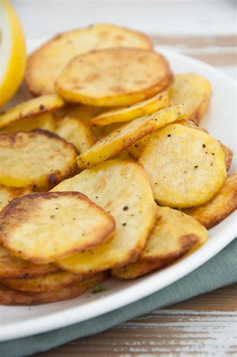 Oven Baked Potato Slices Recipe | Elephantastic Vegan