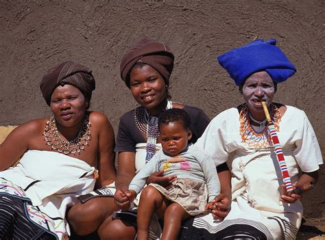 South Africa | Xhosa, African women, African culture