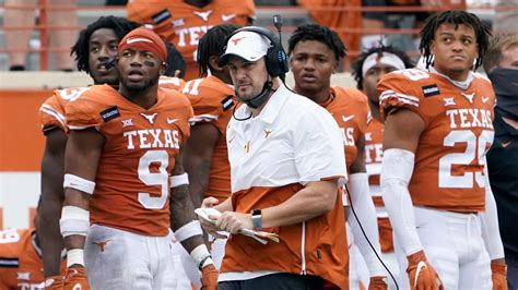 Tom Herman continues pointing to progress, but his Longhorns keep finding ways to lose