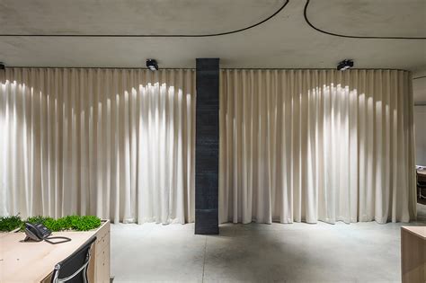 Gallery of (un)curtain office / dekleva gregoric architects - 16