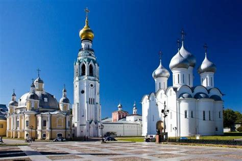 Best Castles in Russia - Historic European Castles