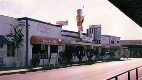 Hellas History - Hellas Restaurant & Bakery